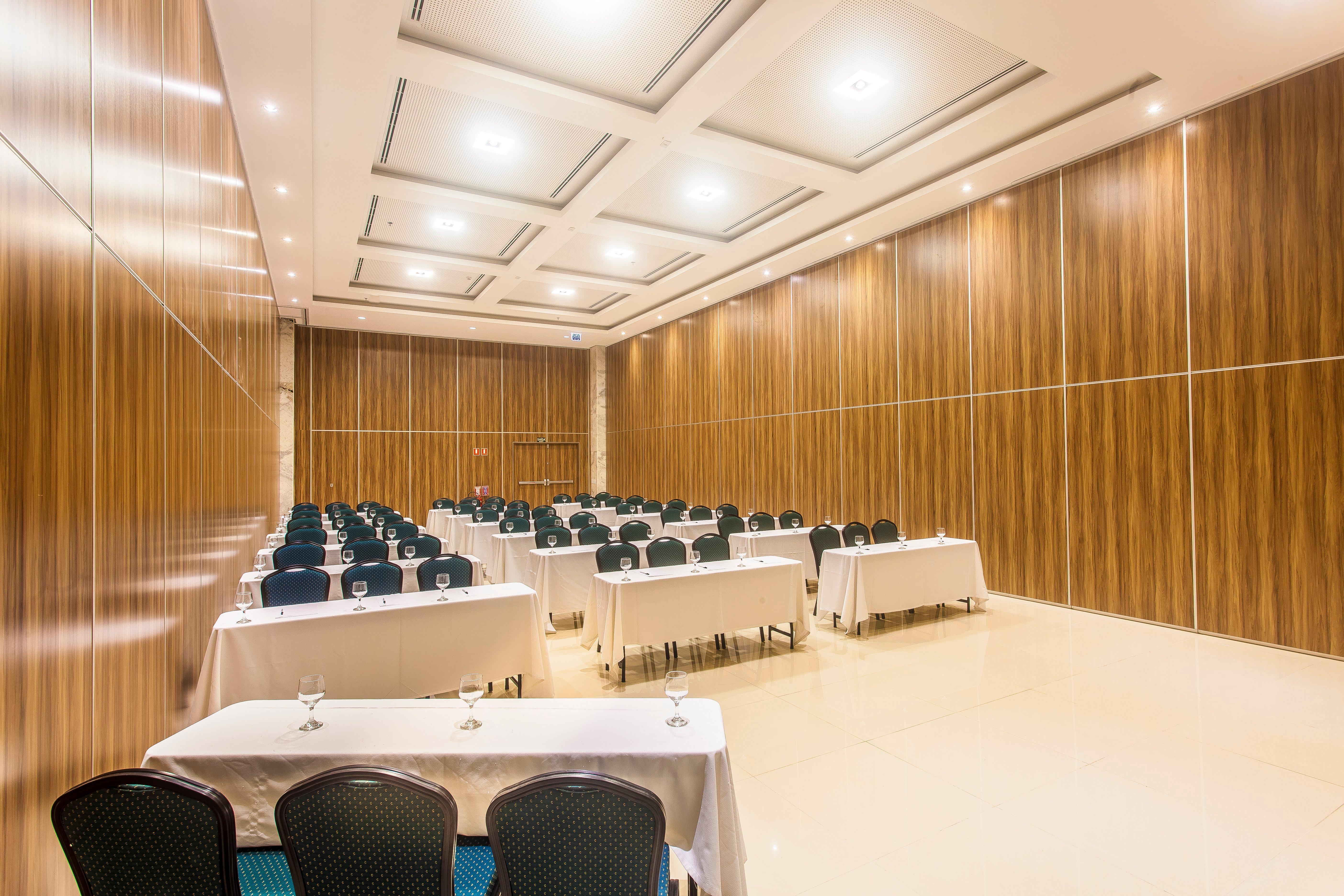 Hotel By Ihg Natal